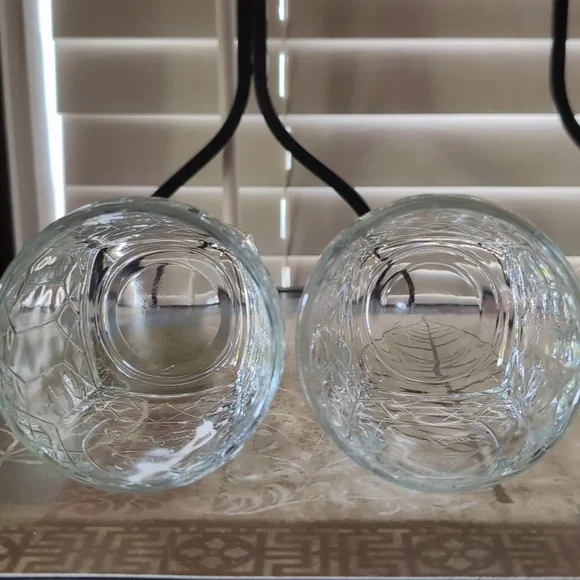 Vintage Crown Royal Glasses - Picture 3 of 3